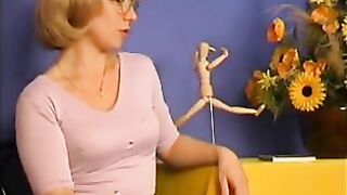 Rissian mom and not her daughter