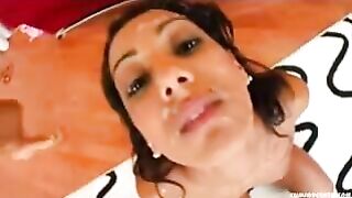 Slut get her face covered of cum and her girlfriend comes to lick her face !!