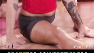 Brazzers - Hot & mean yoga instructor seduces her student