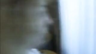 Peggy et Christelle Matures lesbo et exhib