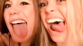 Little Caprice Und Sabrina Blond Küssen Sich In Sauna Little Caprice Und Sabrina Blond Küssen Sich In Sauna