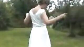 SARA - UK Model MILF