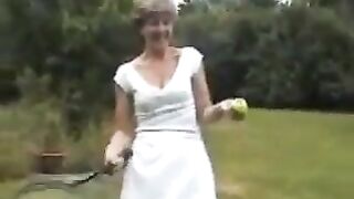 SARA - UK Model MILF