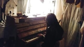 Saveliy Merqulove - The Peaceful Stranger - Piano Stranding