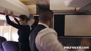 INTIMATE Intimate.com Banging on a plane