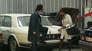 Marvelous black officer old partner's gun with her sexy throat