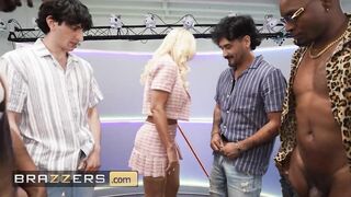 mother I'd like to fuck Quest: Video two Cherie Deville, Brittany Andrews Brazzers