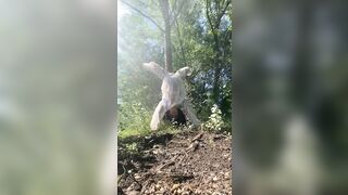 2in1: Pissing Over Head - Urinate - Fountain