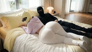 Tiny Large Butt Stepmom Moving Her Biggest Butt in Bedroom