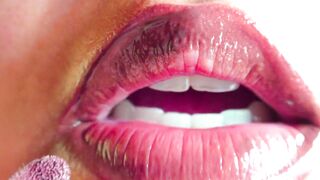 Throat Fetish POV: Lip Gloss