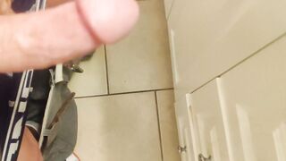 Squirt spunk fountain