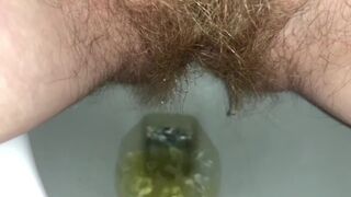 Zoom Pee in Latrine and Widen Twat Lips - Bunnie Lebowski