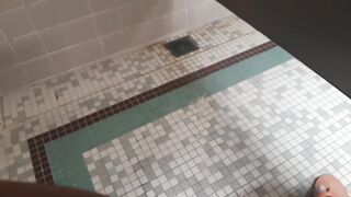 Pissing in gyms shower