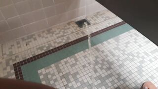 Pissing in gyms shower