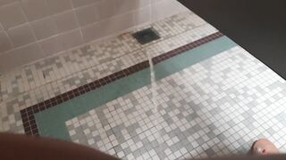 Pissing in gyms shower
