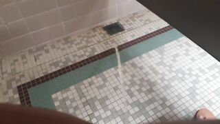 Pissing in gyms shower