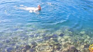 Marvelous Amateur Naturist: Outdoor Stretching & Stripped Swimming Art
