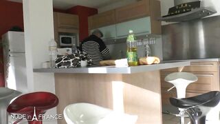 Hawt brunette hair wakes boyfriend up with fellatio