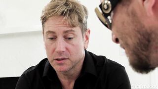 Natalia Starr Bangs Her Dealer and Cucks Her Boyfriend