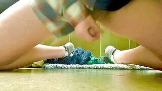 Hotel washroom floor