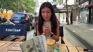 I Bought a Student's Pants at a Public Cafe and That babe Offered to Bang