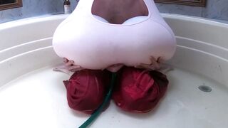 WWM - 2x Hotties's Shirt Fill to Burst Inflation
