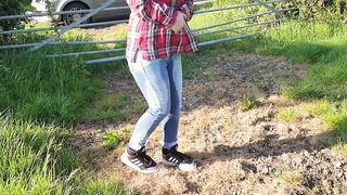 ⭐ Glistening Public Jeans Wetting In Nature ;)