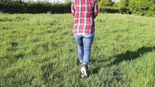 ⭐ Glistening Public Jeans Wetting In Nature ;)