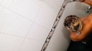 My preggy black lalin girl wife taking a shower and likes to be watched