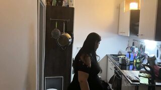 Kitchen Fetish Squirting Madness - Aged Strumpets Drenched Everywhere