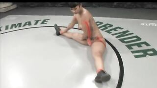 Hawt fighters show their skills on the mat!