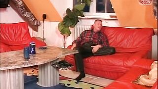 Onora la famiglia (Full Original Movie scene in HD Version)