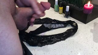  victoria's secret pants make me cum thick