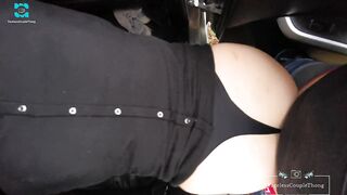 Quick sex in the car, with my girlfriend's mother! Belt and sexy groans!