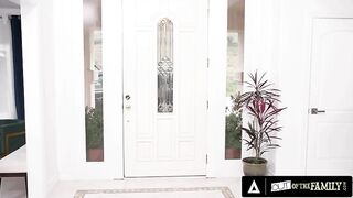 Wild Teen Lets Hawt Stepmom Screw Her Boyfriend