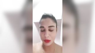 Desi Indian Girl Sucking and Showing Boobs