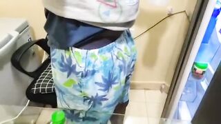 Sexy chap masturbation