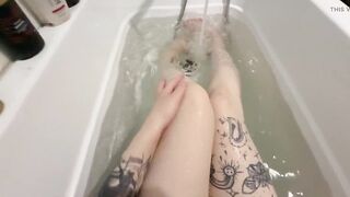 Playing with My Snatch Underwater 4K. Foot Fetish