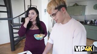 VIP4K. Aged with a Unshaved Twat Enticed a Handyman