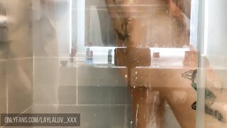 Banging my snatch in the shower