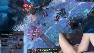 Cutie playing League of Legends after over a month break
