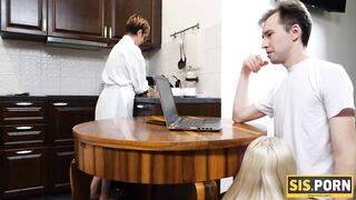 SIS.PORN. Golden-haired is nailed by stepbrother behind the stepmo