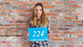 Slender model is testing her luck with a Czech agency