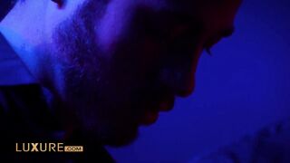 Surprise fuckfest in a swinger club