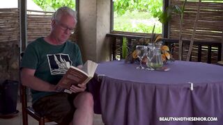 Molly Meets a Five Card Man