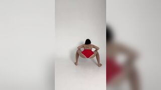 yoga srorn red shorts in home