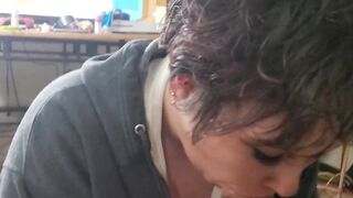 Thicc mother I'd like to fuck sucks my massive penis!