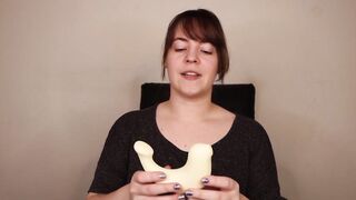 Toy Review - OSUGA Cuddly Bird and G-Spa Clitoral Sucker Toys!