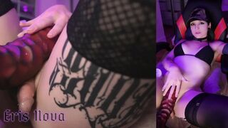 Hawt Alt Trans Cutie Gets Gaped by Giant Sex toy on Screw Machine