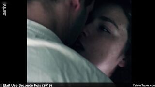 french celeb Freya Mavor frontal naked and romantic sex scene